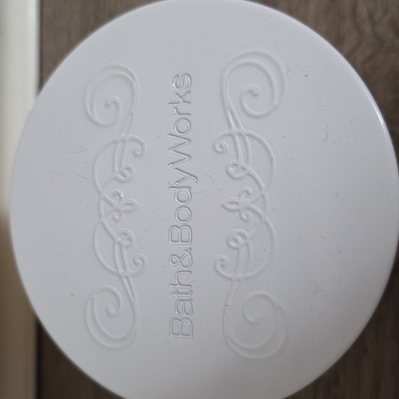 NWT Bath & Body Works Sugared Lemonade 3 Wick Candle - Picture 2 of 3